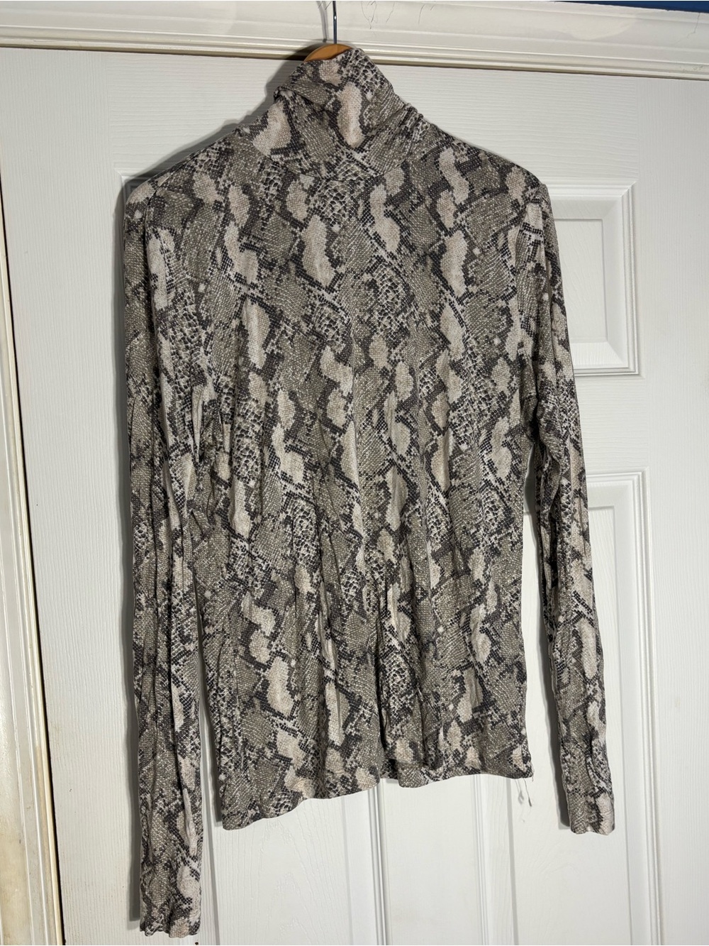 H&M Gray Snake-Print Long Sleeve Turtleneck Top